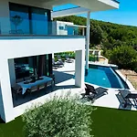 Villa Luxury 45
